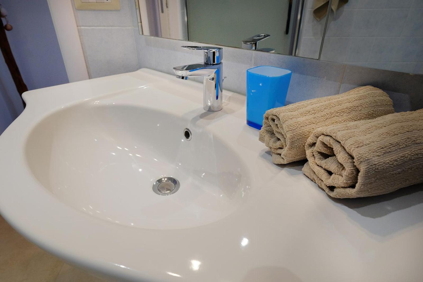 Casa Azzurra - Blue House Hotel Teulada Bagian luar foto