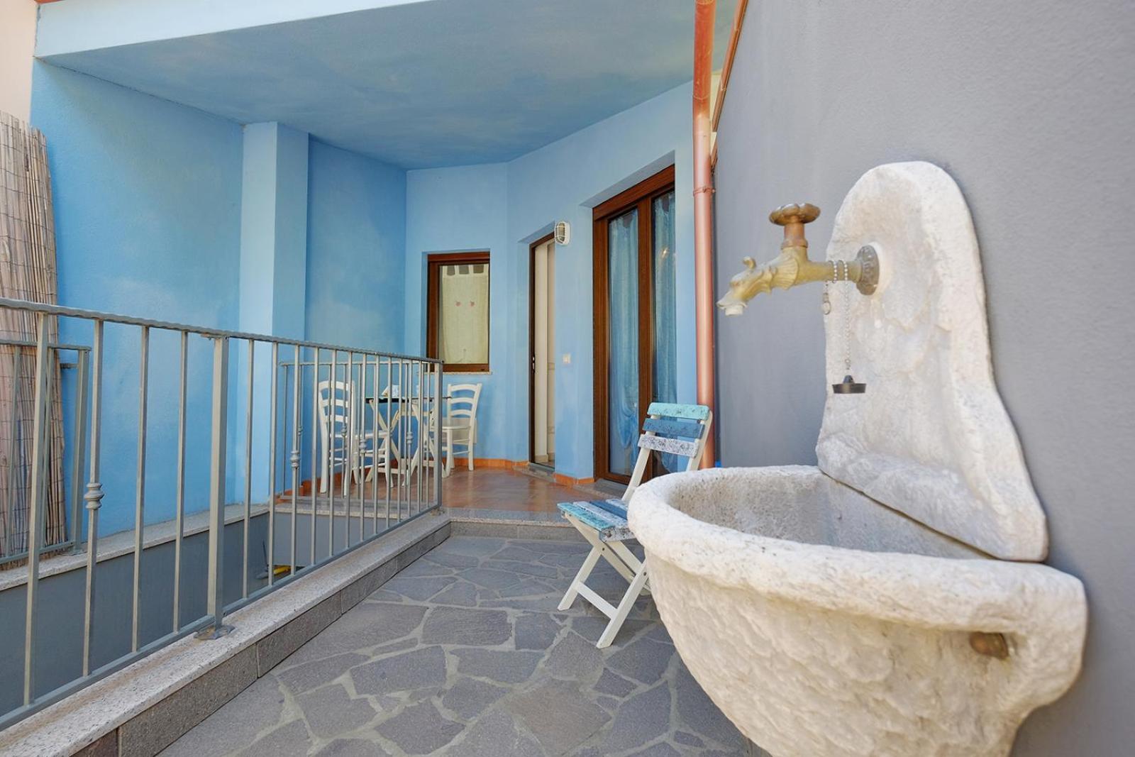 Casa Azzurra - Blue House Hotel Teulada Bagian luar foto