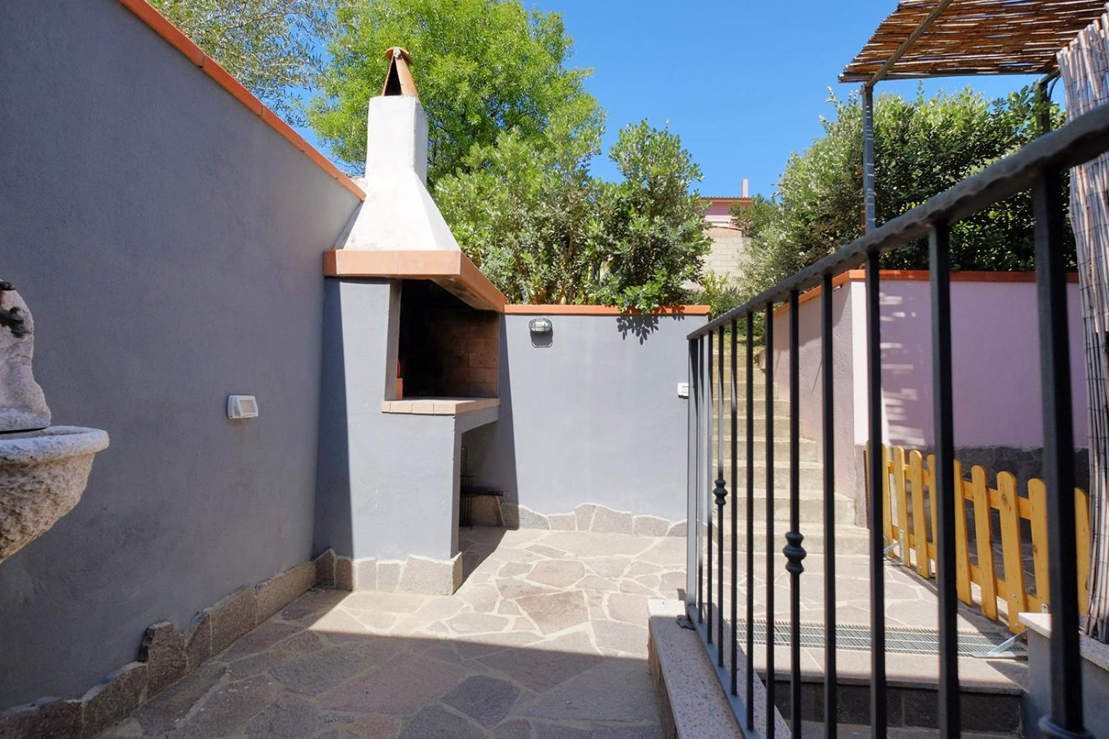 Casa Azzurra - Blue House Hotel Teulada Bagian luar foto