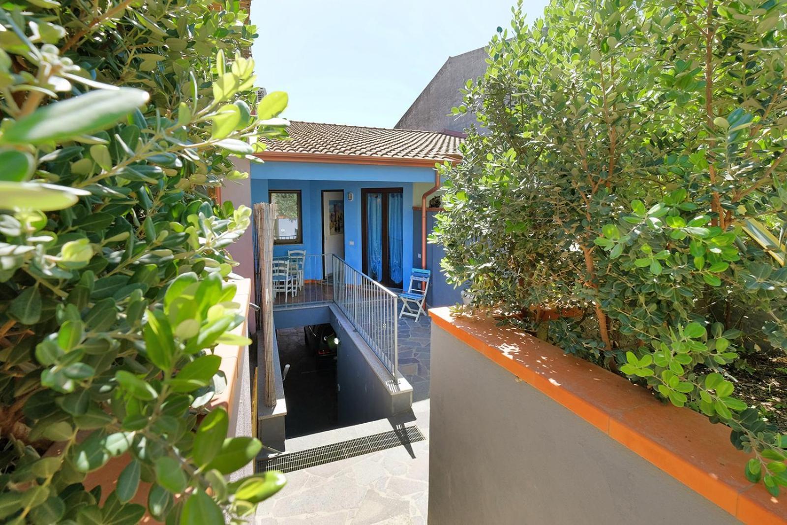 Casa Azzurra - Blue House Hotel Teulada Bagian luar foto